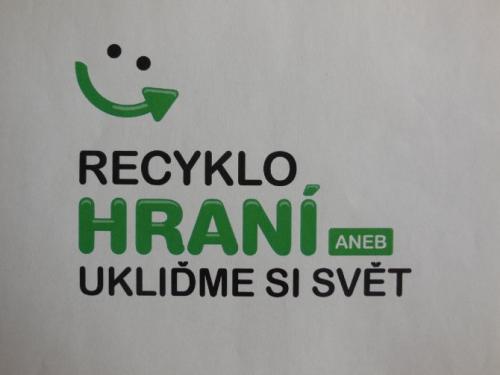 Recyklohraní 1. úkol KROK ZA KROKEM